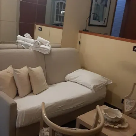 Cobega In Centro Citta * 타란토